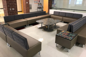 Larson Company - Featured Environments - Common Area